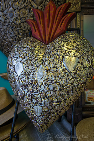 Casa Ramirez Folkart Gallery KAC4853