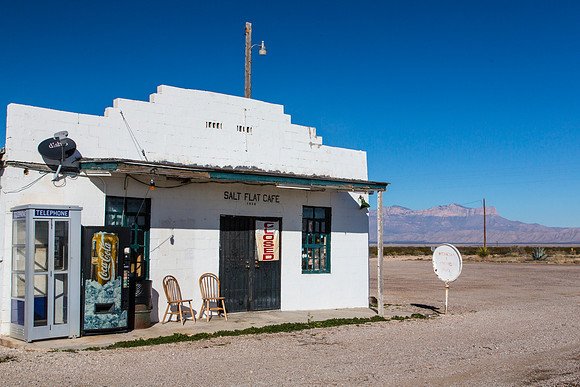 2 Salt Flats Store KAC5370