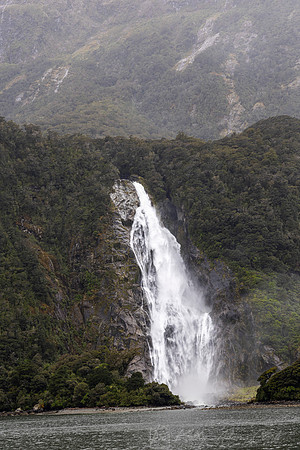 Milford Sound KAC979