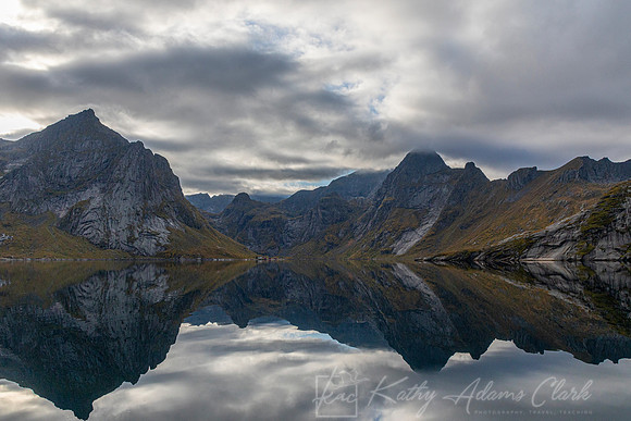 Fjord Lofoten Islands KAC4554