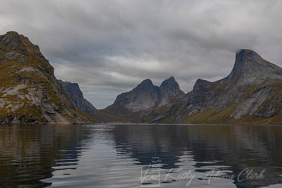 Fjord Lofoten Islands KAC4587