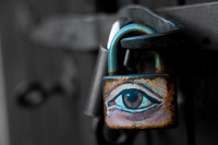 Lock Graffiti Prague KAC0799