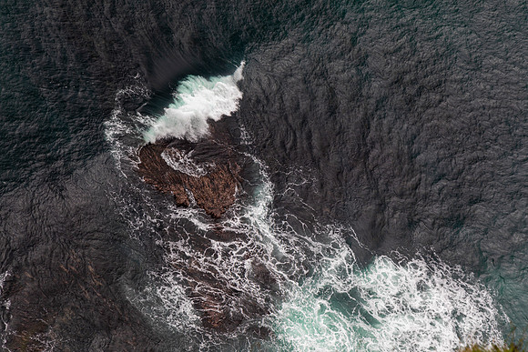 Waves Downpatrick Head KAC6113