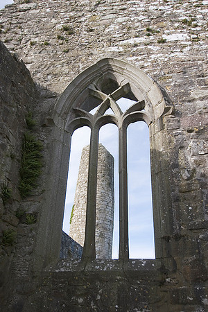 Aghagower Abbey and Round Tower KAC100519
