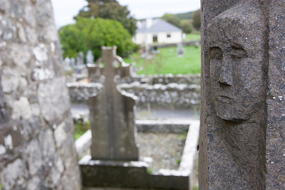 Face in stone Aghagower Abbey KAC10055