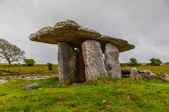 Poulnabrone Portal Tomb KAC1492