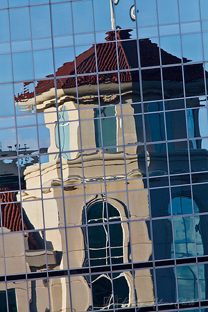 Building Reflection Houston KAC9267