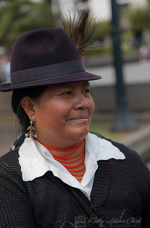 Lady Ecuador KAC9141
