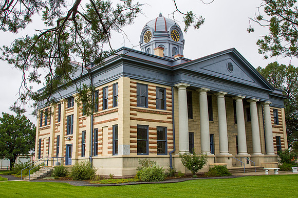 3 Jeff Davis County Courthouse KAC100605