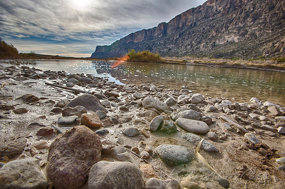 HDR Rio Grande Rocks KAC0279_HDR