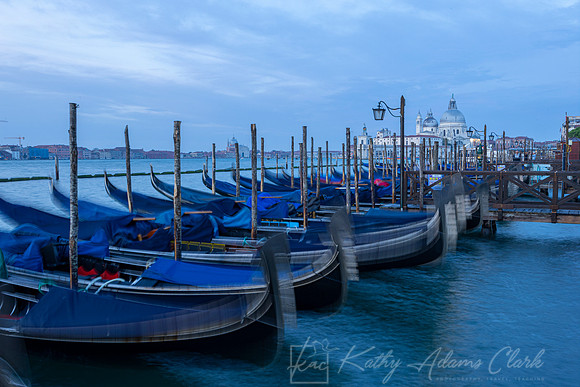 Gondolas Venice KAC1158