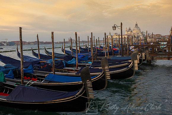 Gondolas Venice KAC1239