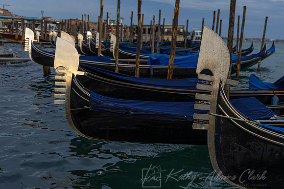 Gondolas Venice KAC1303