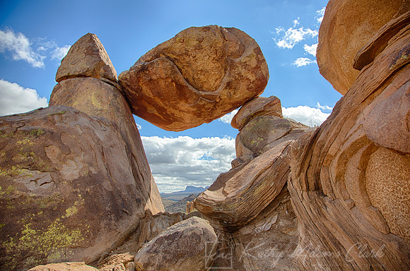 HDR Balanced Rock Big Bend KAC0124_HDR