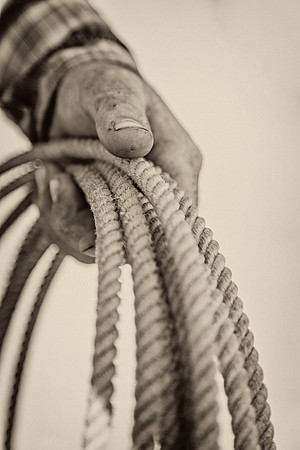 Hand on Rope KAC7862tt
